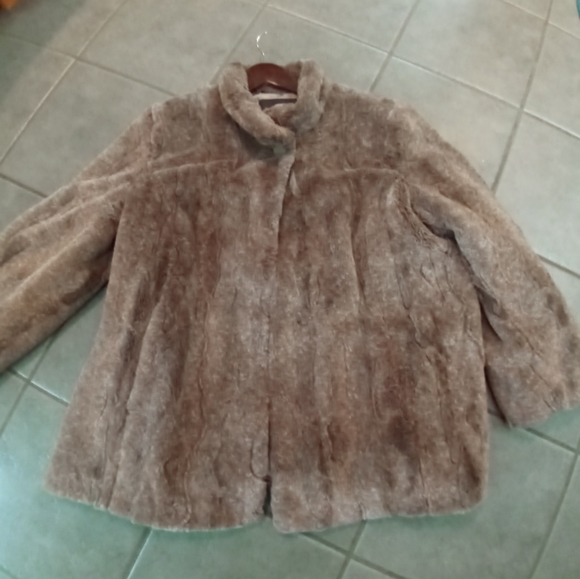 Novelti fun fur jacket Size XL - Picture 5 of 7
